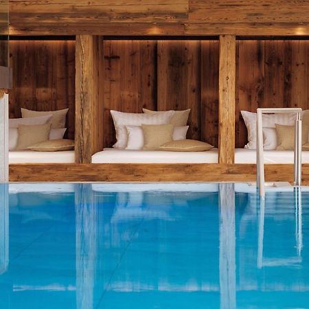 Adler Haeusern Gourmet & Spa Hotel エクステリア 写真