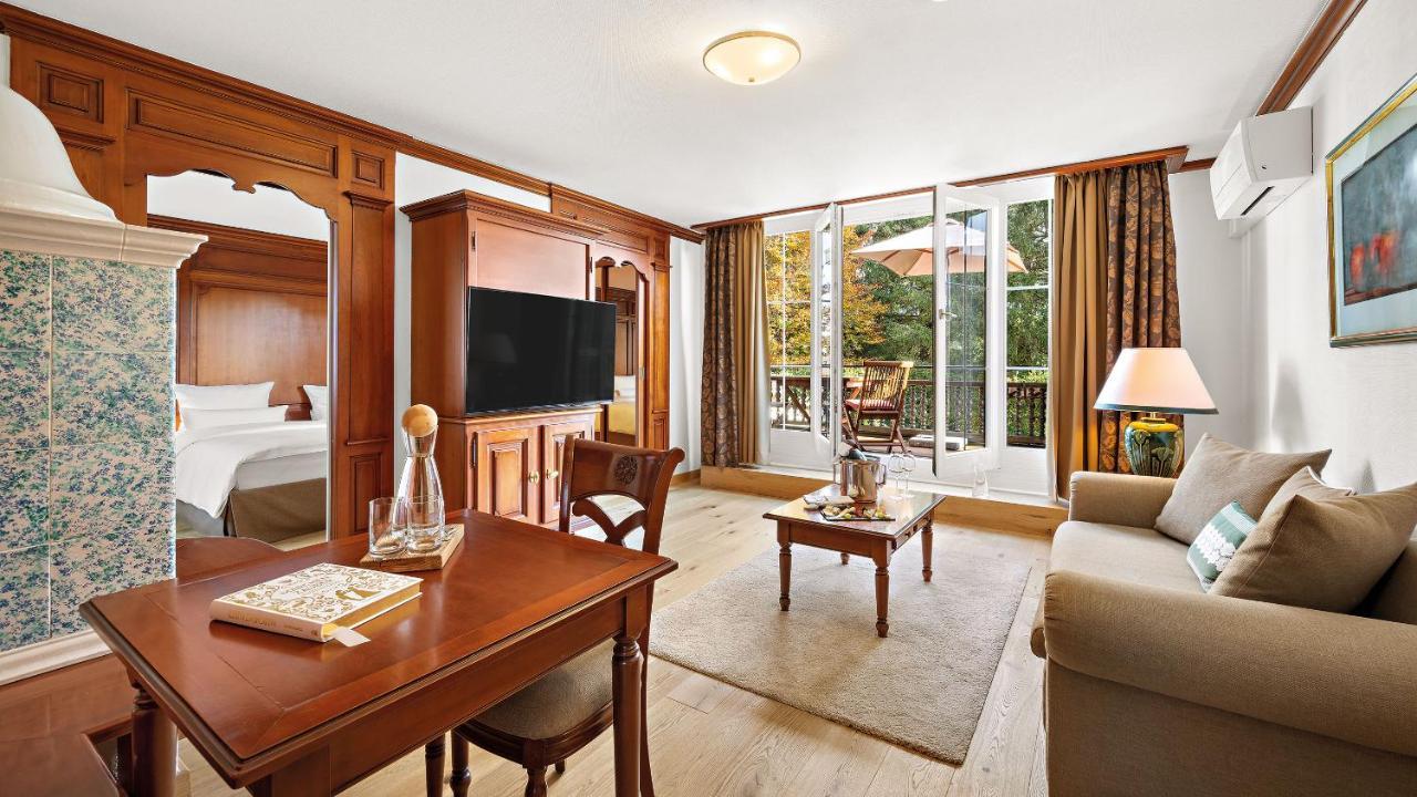 Adler Haeusern Gourmet & Spa Hotel エクステリア 写真