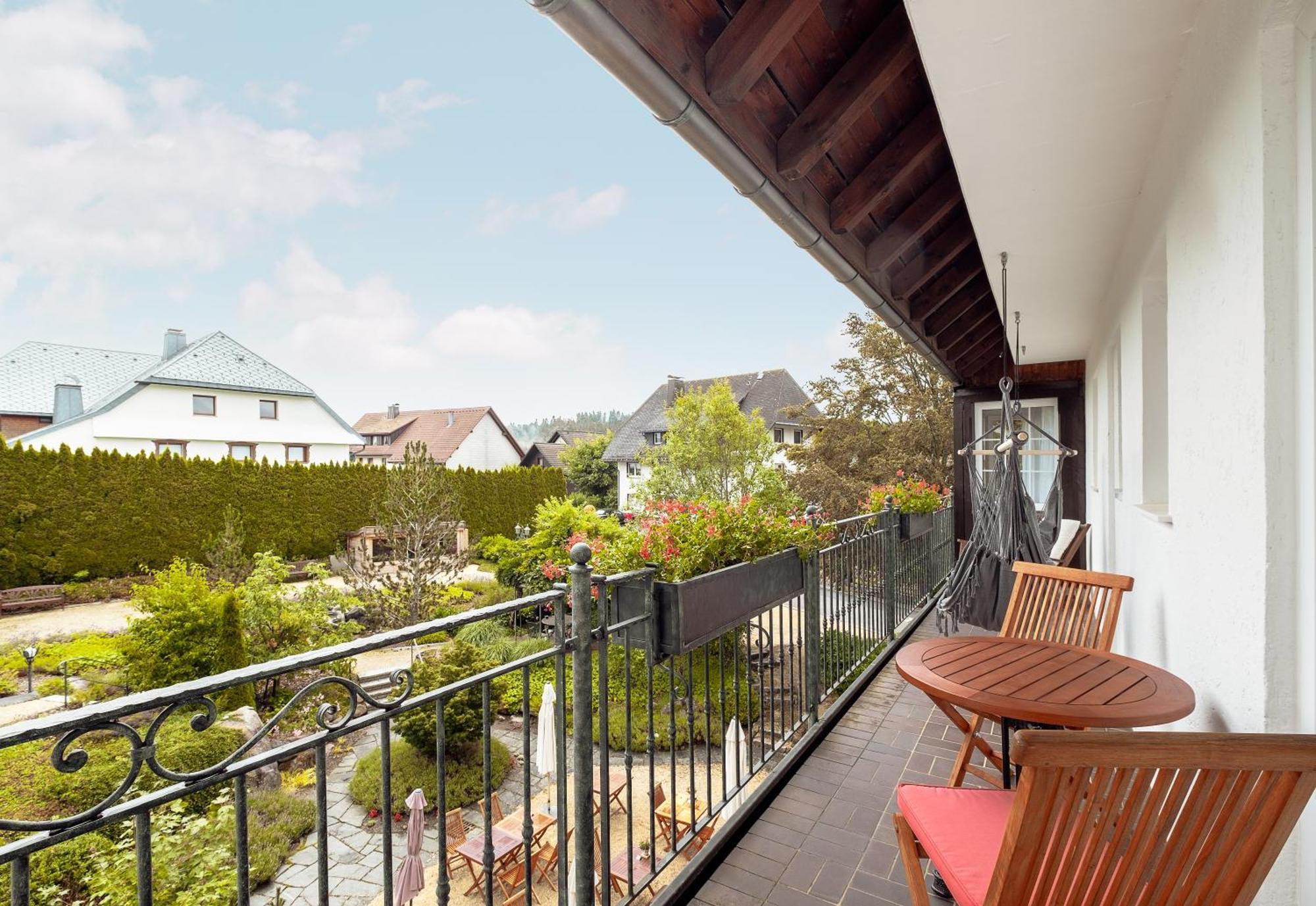 Adler Haeusern Gourmet & Spa Hotel エクステリア 写真