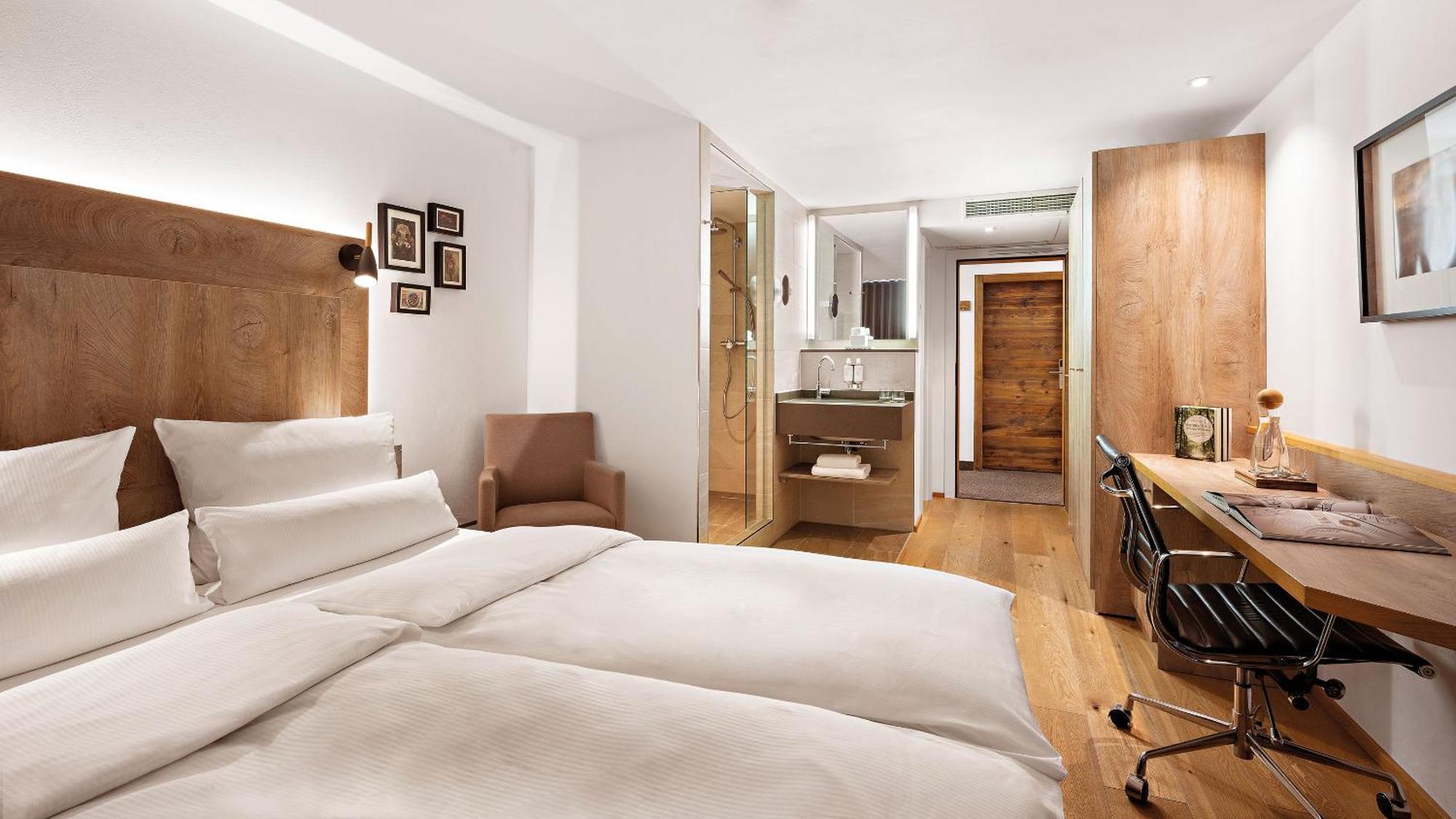 Adler Haeusern Gourmet & Spa Hotel 部屋 写真