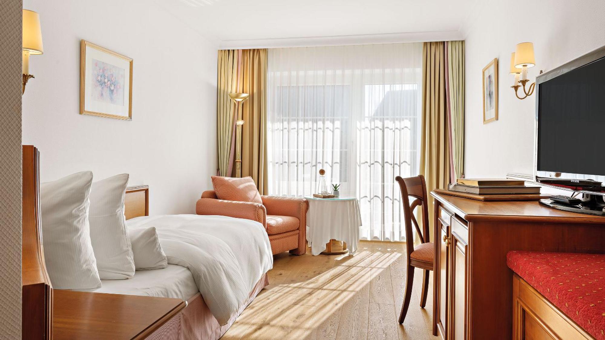 Adler Haeusern Gourmet & Spa Hotel 部屋 写真